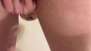 Excited Harlee has a morning orgasm/squirt 