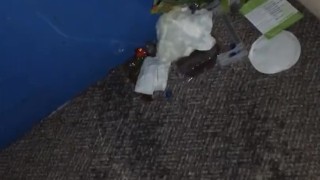 Fat hairy pussy squirting