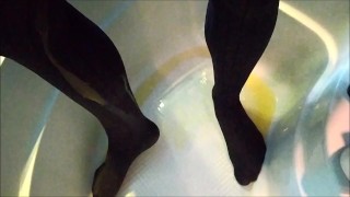 Milf piss in black stocking