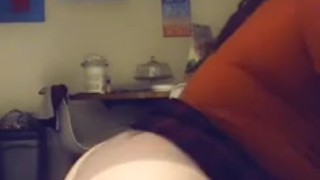 Fat ass twerking in slow motion 