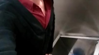 En baño publico by Rabaerre