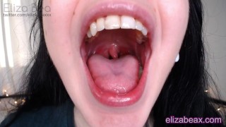 Upclose Uvula and Saying Ahhhh
