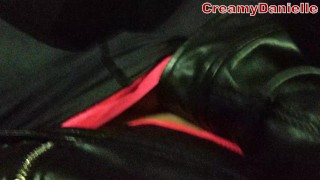 Public Pussy Masturbation After Workout