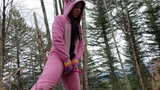 Furry Play: Nerdy Kitten In HER NaTurAL EnvirOnMent