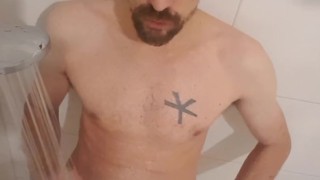 Rasieren Unter der Dusche