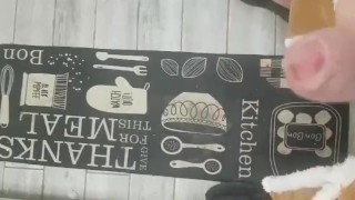 Naughty kitchen wank