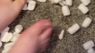 Feet play