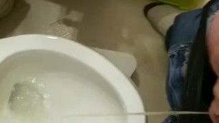 Peeing 