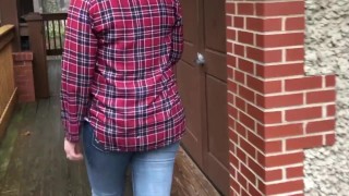 Curvy MILF pulls her pants down and pisses outside on deck in public