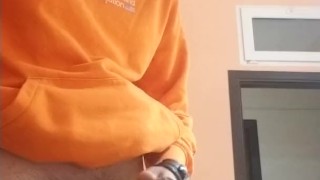 tumb up who wanna clean that mess 