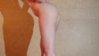 Amateur Dance & Strip from booty shorts to full nude.(high heels included) 