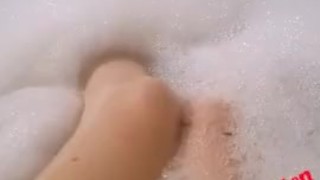 I'm all legs. -Queenfrostbitten 