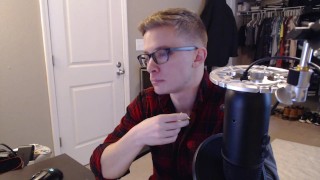 Stepbro eats stepgranny-smith apples after a fresh cut from his stepsis