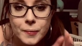 Nerdy chick Fucks herself hard and squirts 