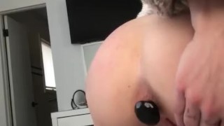 PAWG using her new toy in her tight ass