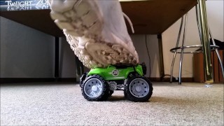 Toycar Crush with Fila Disruptor (Trailer)