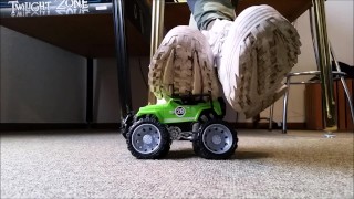 Toycar Crush with Fila Disruptor (Trailer)