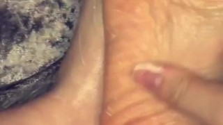 Sexy Milf creaming toes 