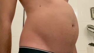 Quick belly inflation while my boyfriend’s in bed