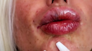 BIG FAKE LIPS MILF - CLOSE UP TEASE