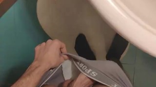 Showing my cock