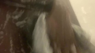 Playing with my Soapy pussy!!