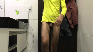 I TAKEN THE CLOTHES AND GOT ​​ALL SKINED TO BATH