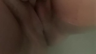 Teen bath masturbation 