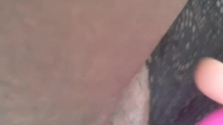 Watch me squirt up close 