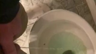 Pissing in slow motion