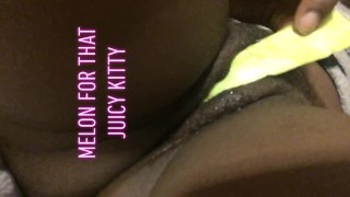 Squirty fruit kitty