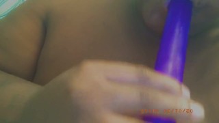 HORNY BABE SUCKS & SPITS!