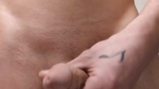 Teen Boy Shaves His Pubes