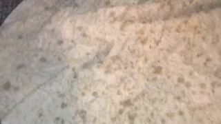 8 months pregnant squirting pussy