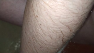 КРАСИВО ПОДРОЧИЛ КЛАССНЫЙ ХУЙ,КОНЧИЛ И РАЗМАЗАЛ