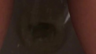مصرية كسها مولع نار و عم تفركو و تصيح يا لهوي دا صار فحم