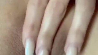 Bored babe plays with herself 