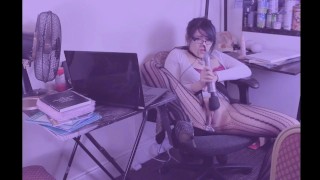 Secretary Masterbates While Boss is Out MANYVIDS PREVIEW BUY FULL ON STORE