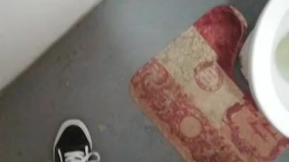 Bathroom masturbate (part 1): caught by slutty stepsister - Carolina Cortez