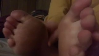 Foot Fetish and Smoking Fetish (fan requested) 