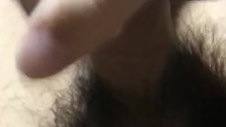 親にバレないようにオナニー ②