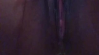 Ebony pussy play 