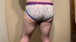 STRIP TEASE FAIL