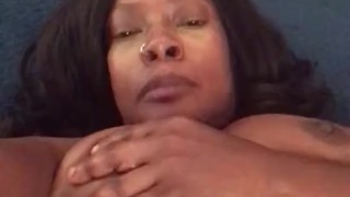This pussy so horny and wet come get inside me