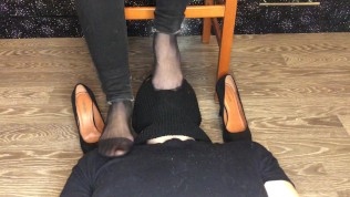 Kelly_feet Mistress Dominates in Black Nylon Socks and Foot Fetish 