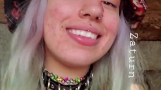 Zaturn shows off long tongue 