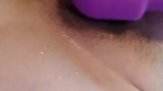 Squirting on my stuffed panties for daddy 
