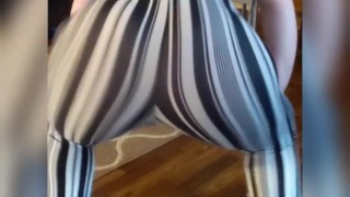 White Teen Shaking Her Booty - Joven Werita Moviendo El Culo