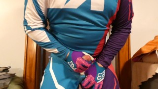 MX Pup Cums with Closeup