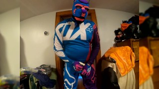 MX Pup Cums with Closeup